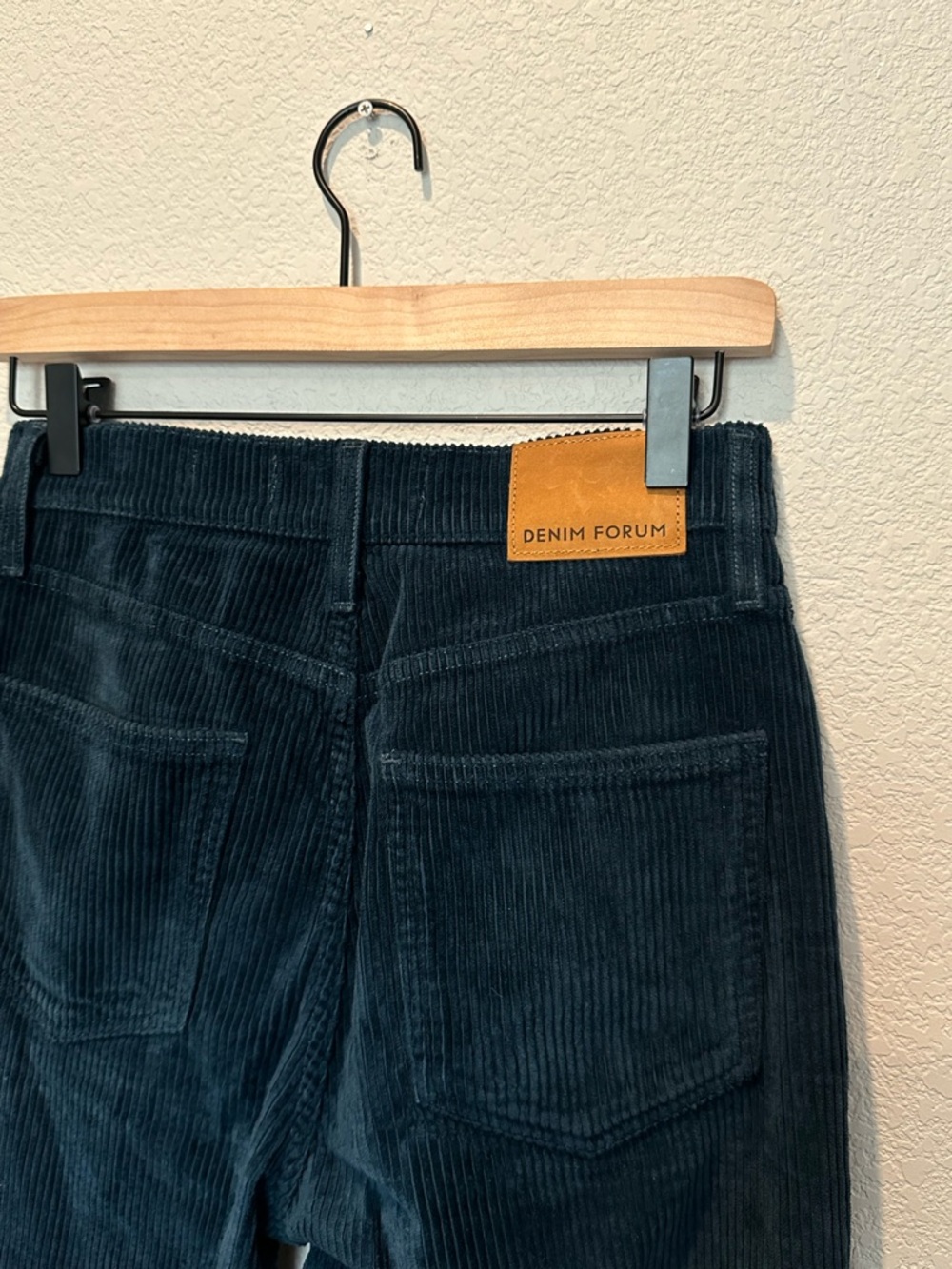 Minimalist Denim Forum Arlo High Rise Straight Corduroy Pants 27 Dark Teal Black - Picture 8 of 9